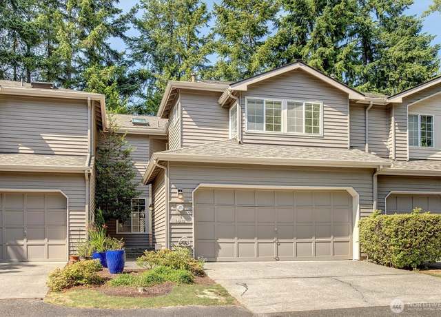 Property at 11512 NE 115th Ct, Kirkland, WA 98033, 2 beds, 2.5 baths