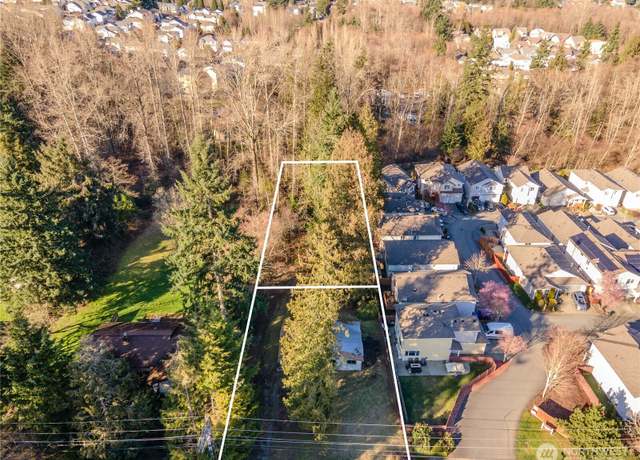 Property at 2615 156th St SW, Lynnwood, WA 98087, 3 beds, 1 bath