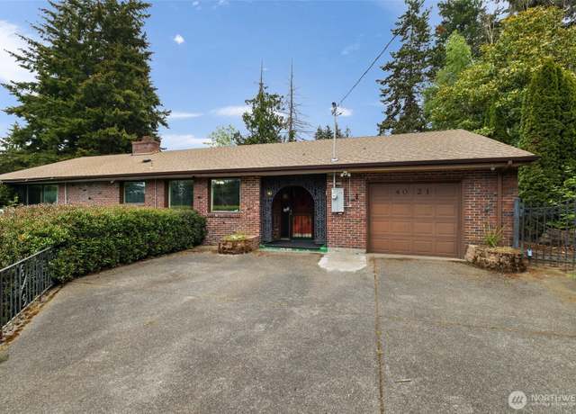 Property at 4021 Sunset Dr W, University Place, WA 98466, 4 beds, 3 baths