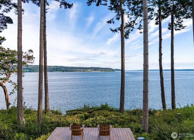 Property at 1444 Sergios View Ln, Oak Harbor, WA 98277, 3 beds, 3 baths