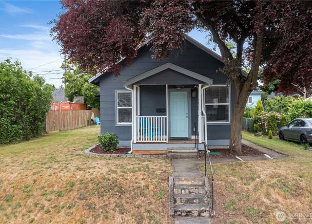 Property at 3832 E Spokane St, Tacoma, WA 98404, 3 beds, 1 bath