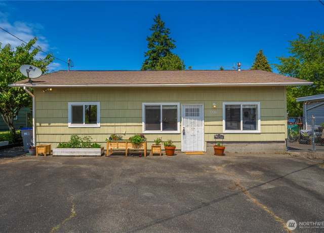 Property at 3728 Laurel Pl, Bremerton, WA 98312, 2 beds, 1 bath