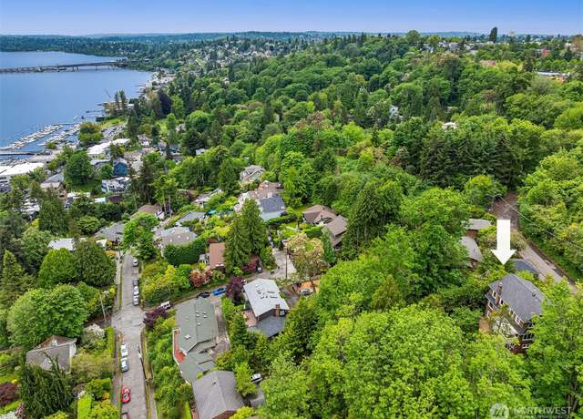 Property at 412 36th Ave, Seattle, WA 98122, 4 beds, 1.5 baths