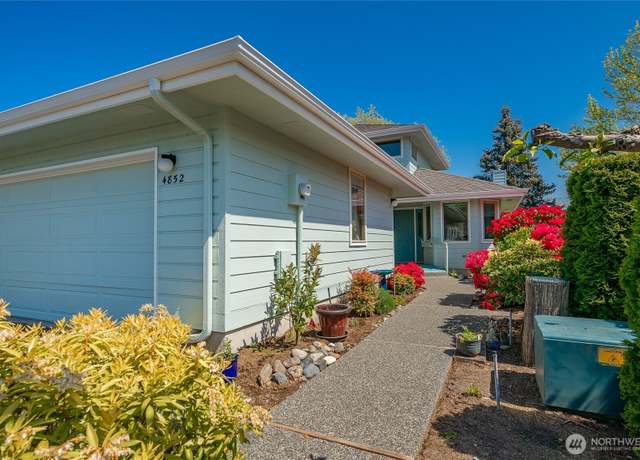 Property at 4852 N Village Ln, Bellingham, WA 98226, 3 beds, 2 baths