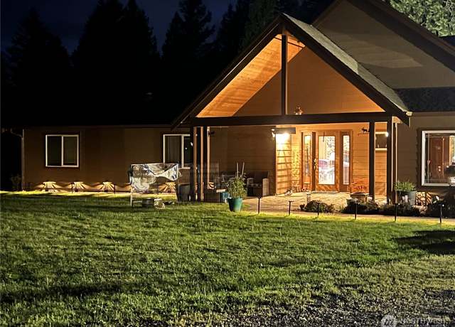 Property at 33320 27th Ave E, Roy, WA 98580, 3 beds, 3.5 baths