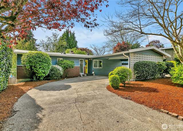 Property at 21443 99th Ave S, Kent, WA 98031, 3 beds, 2 baths
