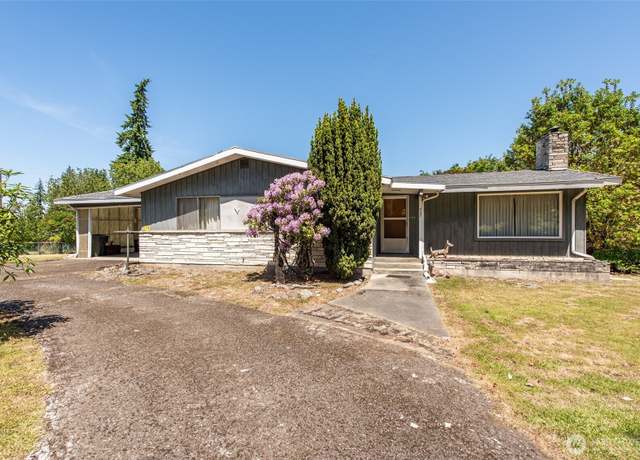 Property at 723 W 15th St, Port Angeles, WA 98363, 2 beds, 2 baths
