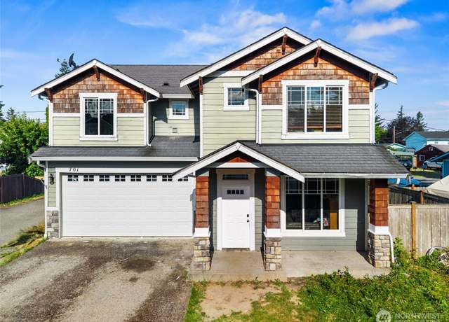 Property at 701 Stratford Pl, Sultan, WA 98294, 3 beds, 2.5 baths