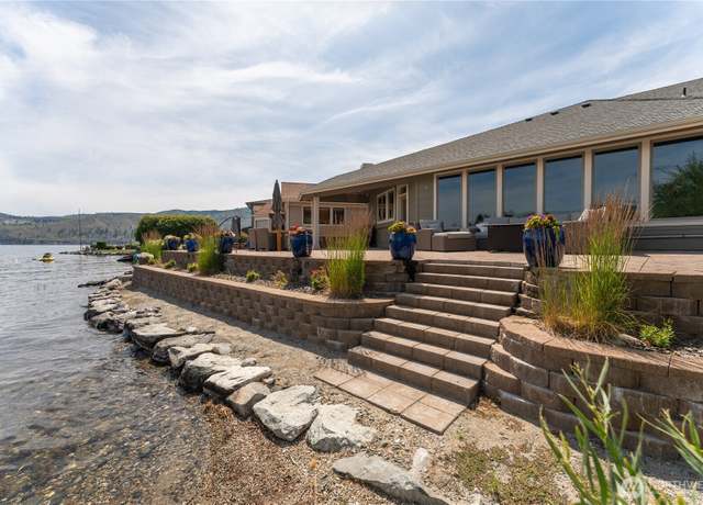 Property at 215 Wall St, Manson, WA 98831, 4 beds, 4 baths