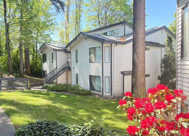 Property at 11703 NE 80th St Unit D3, Kirkland, WA 98033, 2 beds, 2 baths