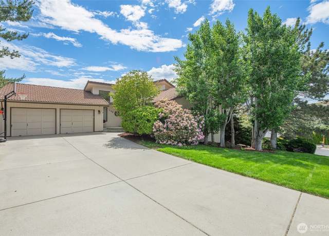 Property at 140 136 Heather Ln, Wenatchee, WA 98801, 4 beds, 2.5 baths