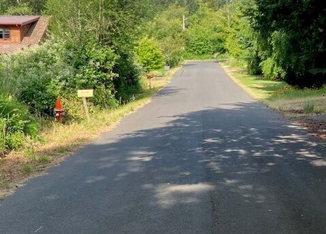 Property at 2100 Lindsay Ave, Bellingham, WA 98225
