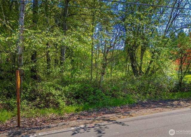 Property at 3625 108th Ave E, Edgewood, WA 98372