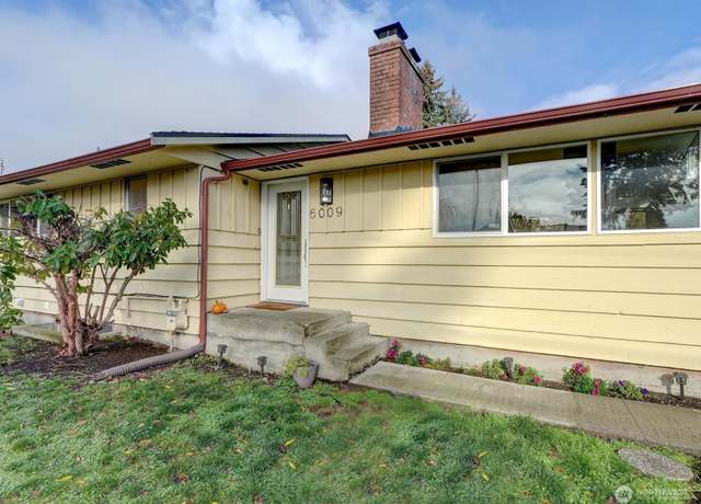 Property at 6009 Wildaire Rd SW, Lakewood, WA 98499, 3 beds, 2 baths