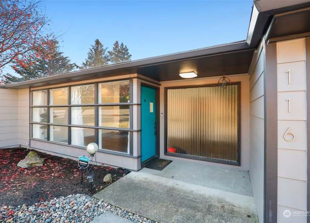 Property at 116 Evergreen Dr, Vancouver, WA 98661, 3 beds, 2 baths