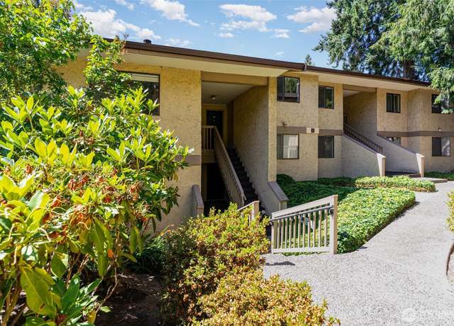 Property at 10320 SE 6th St Unit B8, Bellevue, WA 98004, 2 beds, 1 bath