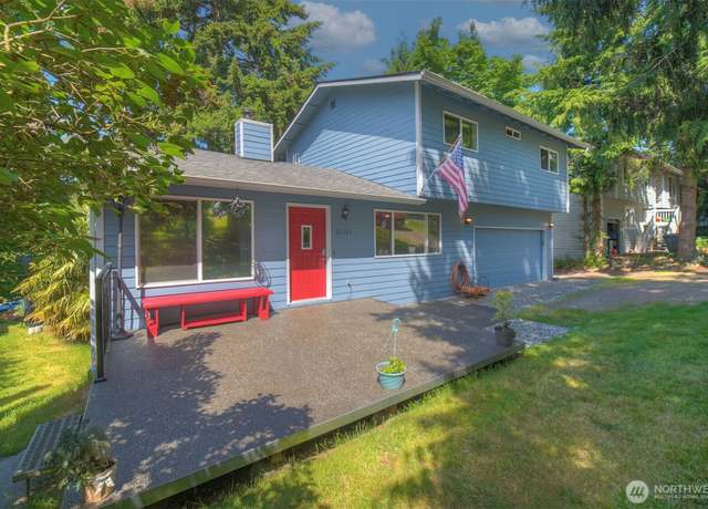 Property at 22305 Apollo Dr NE, Poulsbo, WA 98370, 3 beds, 2.5 baths