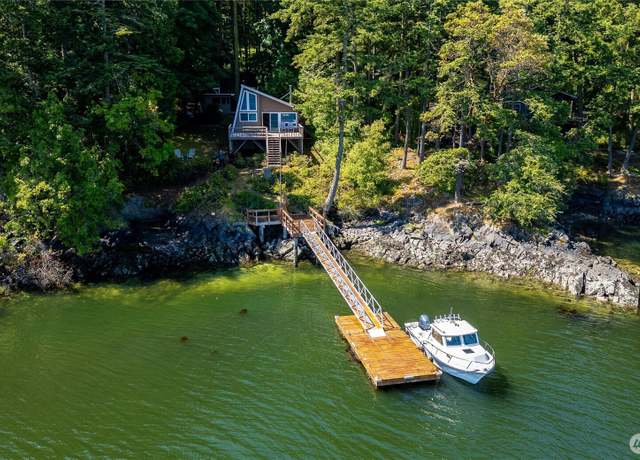 Property at 233 Chinook Way, Center Island, WA 98221, 2 beds, 1 bath