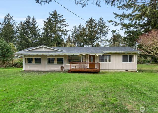 Property at 551 Mount Olympus Ave SE, Ocean Shores, WA 98569, 3 beds, 2 baths