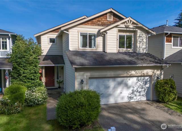 Property at 18725 97th Avenue Ct E, Puyallup, WA 98375, 3 beds, 2.5 baths