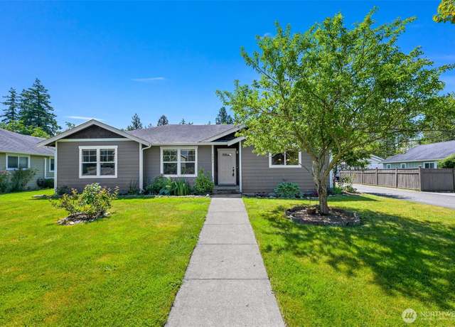Property at 1321 Wilson Ave, Blaine, WA 98230, 3 beds, 2 baths