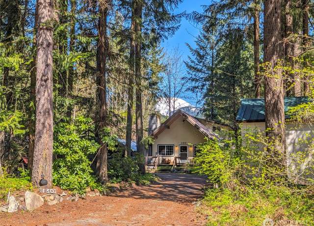 Property at 130 Mount Rainier Dr, Packwood, WA 98361, 3 beds, 2.5 baths