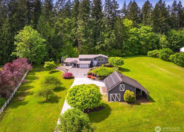 Property at 8711 192nd St SE, Snohomish, WA 98296, 4 beds, 4 baths