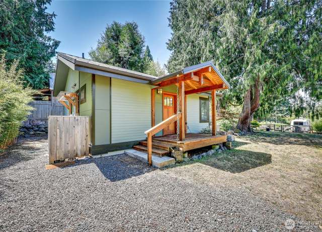 Property at 2219 Rose St, Port Townsend, WA 98368, 1 bed, 1 bath