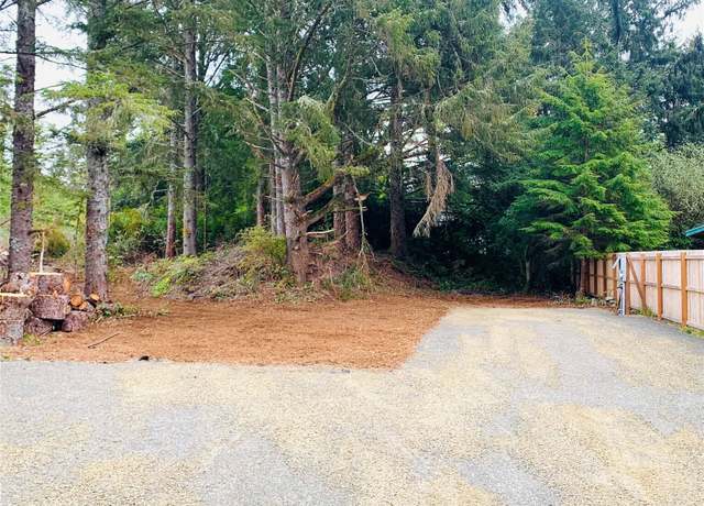 Property at 735 Gadwall Ct SE, Ocean Shores, WA 98569
