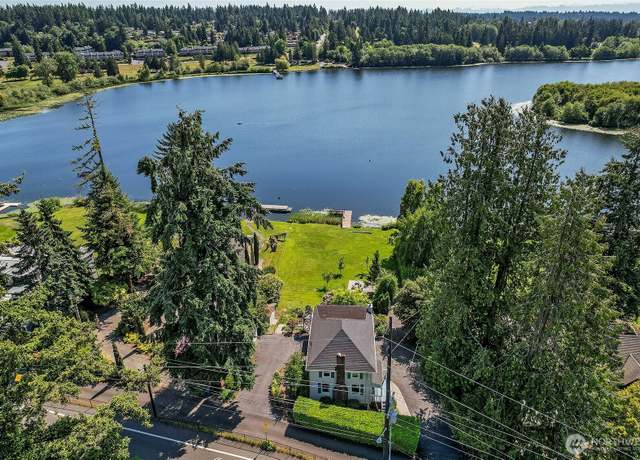 Property at 23619 74th Ave W, Edmonds, WA 98026, 2 beds, 2.5 baths