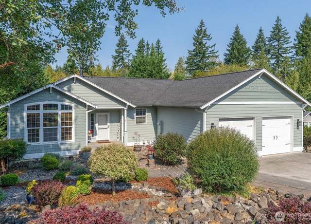 Property at 1604 Tara Ct, Kelso, WA 98626, 4 beds, 3 baths