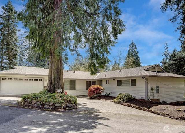 Property at 804 130th Ave NE, Bellevue, WA 98005, 4 beds, 3 baths