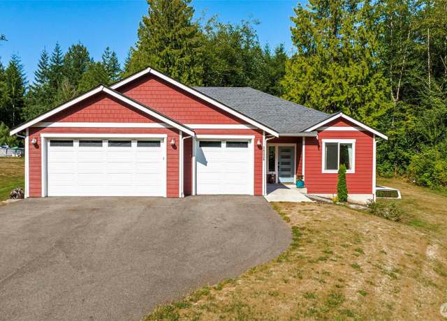 Property at 20228 12th Ave NW, Stanwood, WA 98292, 3 beds, 2 baths