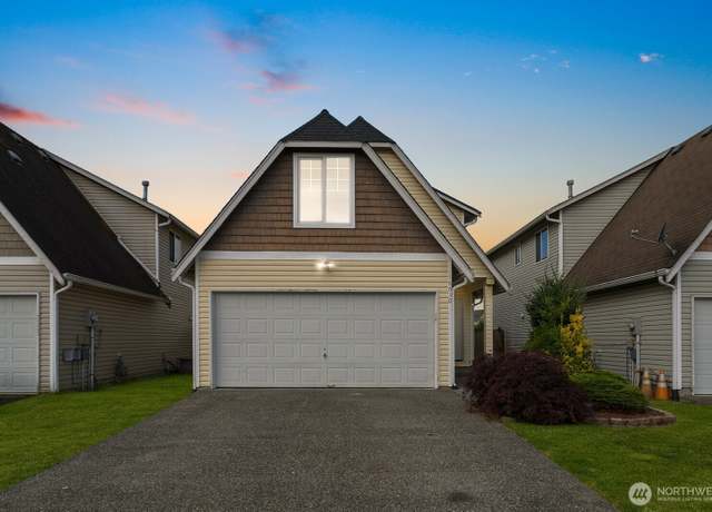 Property at 18630 29th Ave E, Tacoma, WA 98445, 4 beds, 2.5 baths
