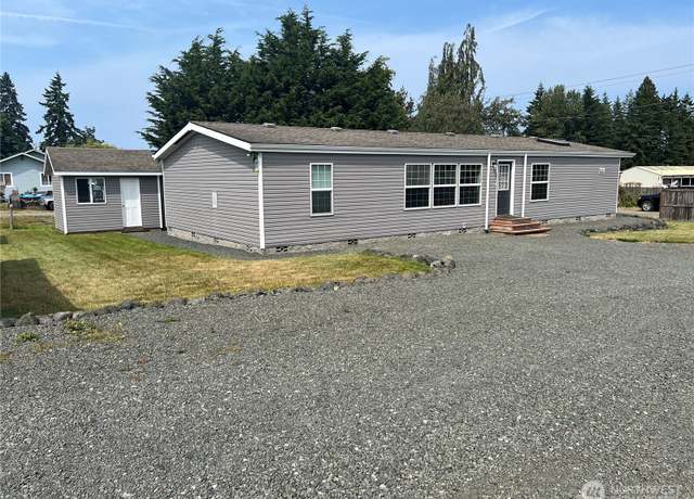 Property at 4322 C Street Ext, Port Angeles, WA 98363, 3 beds, 2 baths