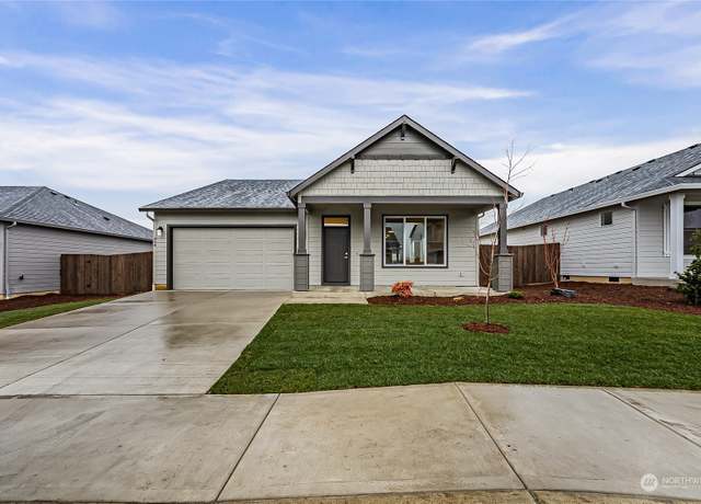 Property at 408 Pagget Ave, Winlock, WA 98596, 3 beds, 2 baths