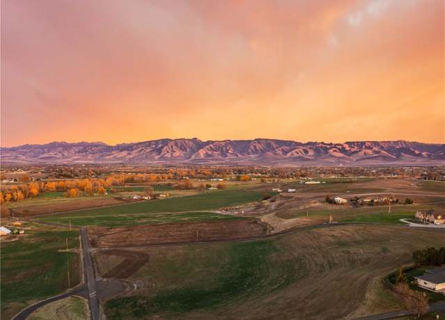 Property at 187 Cross Creek Rd, Walla Walla, WA 99362