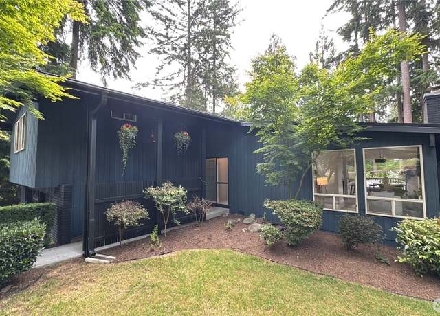 Property at 20201 45th Dr SE, Bothell, WA 98012, 3 beds, 2.5 baths