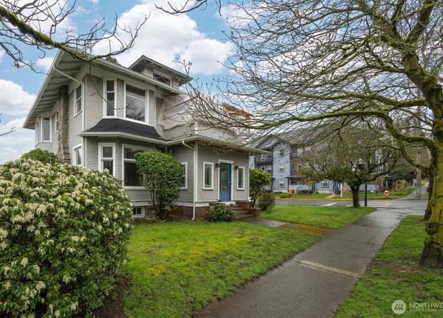 Property at 617 E Chestnut St, Bellingham, WA 98225, 3 beds, 1.5 baths