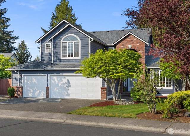 Property at 2911 107th St SE, Everett, WA 98208, 4 beds, 2.5 baths