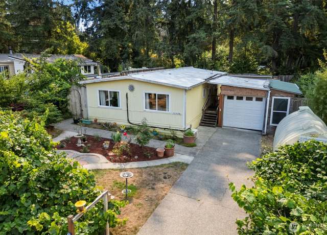 Property at 14408 93rd Ave NW, Gig Harbor, WA 98329, 2 beds, 2 baths