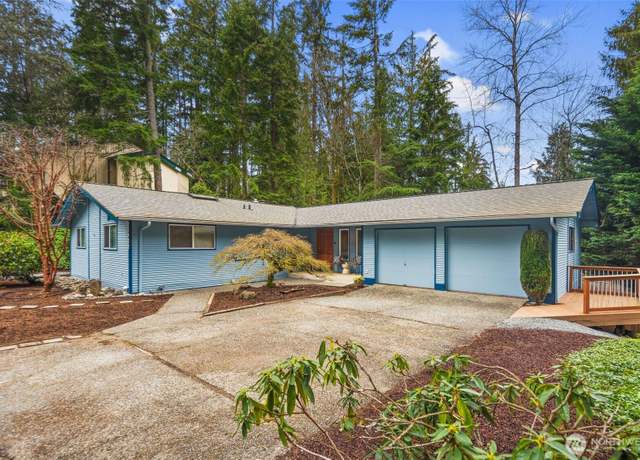 Property at 15922 SE 43rd St, Bellevue, WA 98006, 3 beds, 3.5 baths