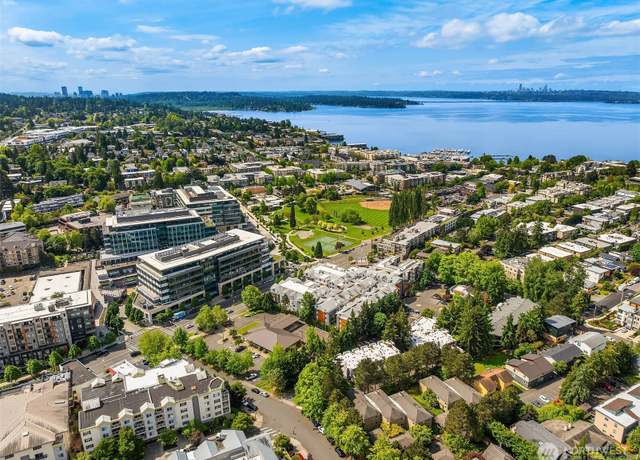 Property at 605 5th St Unit B302, Kirkland, WA 98033, 3 beds, 2 baths