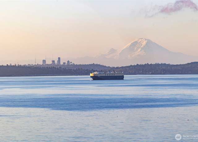 Property at 21106 President Point Rd NE, Kingston, WA 98346, 3 beds, 2.5 baths