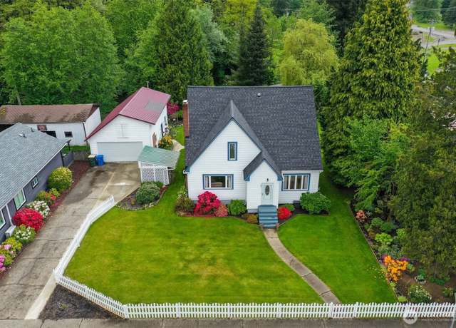 Property at 181 N 2nd St, Morton, WA 98356, 5 beds, 3 baths