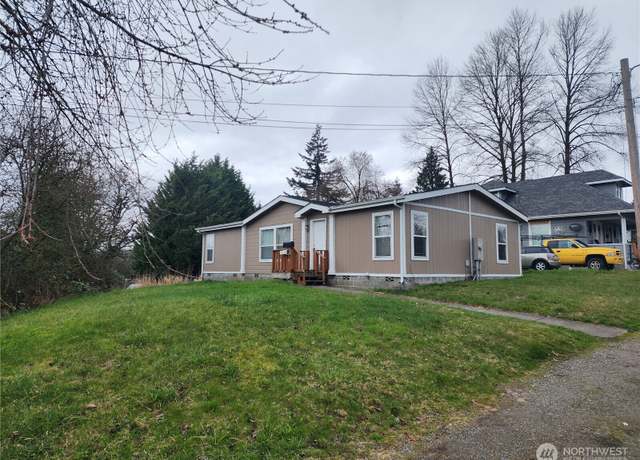 Property at 920 NW St Helens Ave, Chehalis, WA 98532, 3 beds, 2 baths