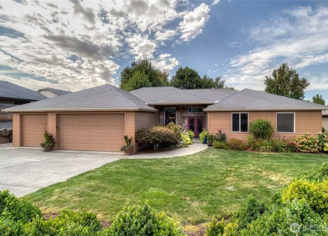 Property at 108 Wedgewood Rd, Walla Walla, WA 99362, 4 beds, 3 baths