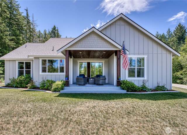 Property at 4402 Lone Bear Ln SW, Port Orchard, WA 98367, 4 beds, 2.5 baths