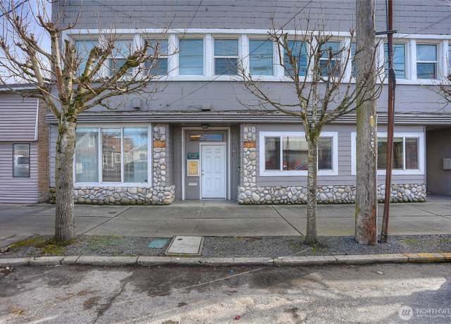 Property at 5435 S M St, Tacoma, WA 98408, 6 beds, 6 baths