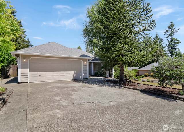 Property at 6232 22nd Ave SE, Lacey, WA 98503, 3 beds, 2 baths
